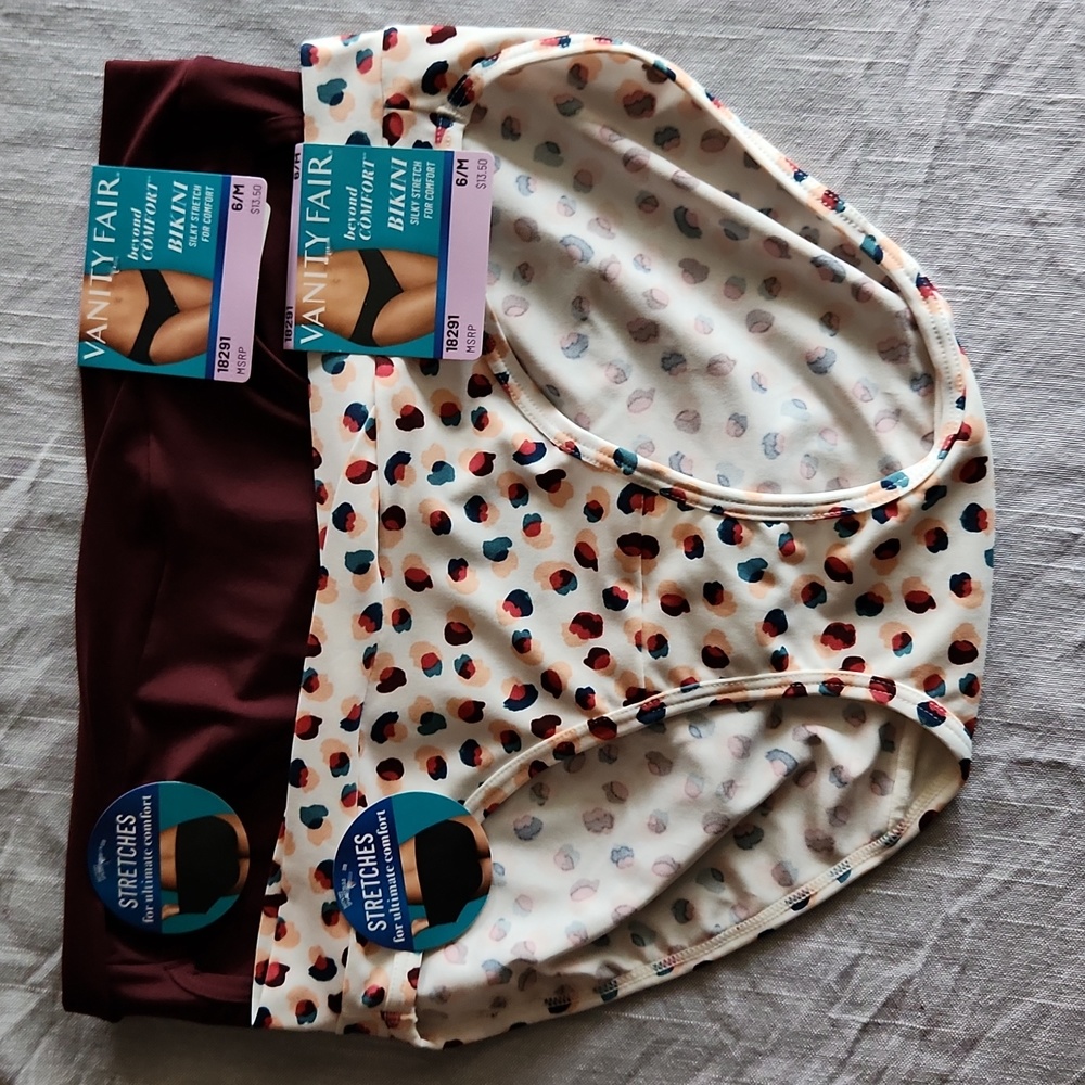 *CLEARANCE*  Vanity Fair Beyond Comfort Bikini Panties - Size 6 M